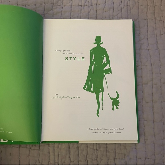 ♠️SALE♠️ Kate Spade Style book - Picture 5 of 6